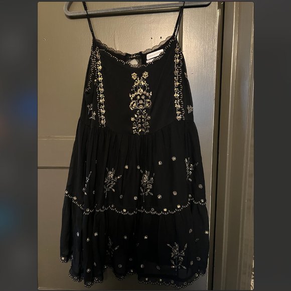 Urban Outfitters Sequin Swing Dress - Picture 1 of 3